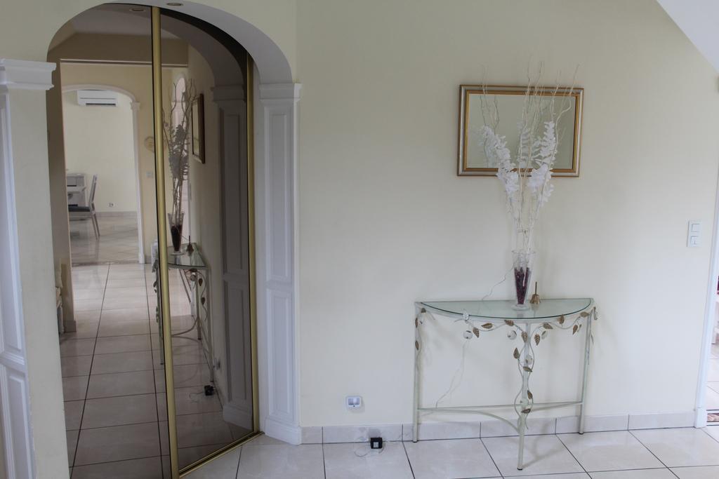 Le Clos Des Roses Saint-Règle Exteriér fotografie
