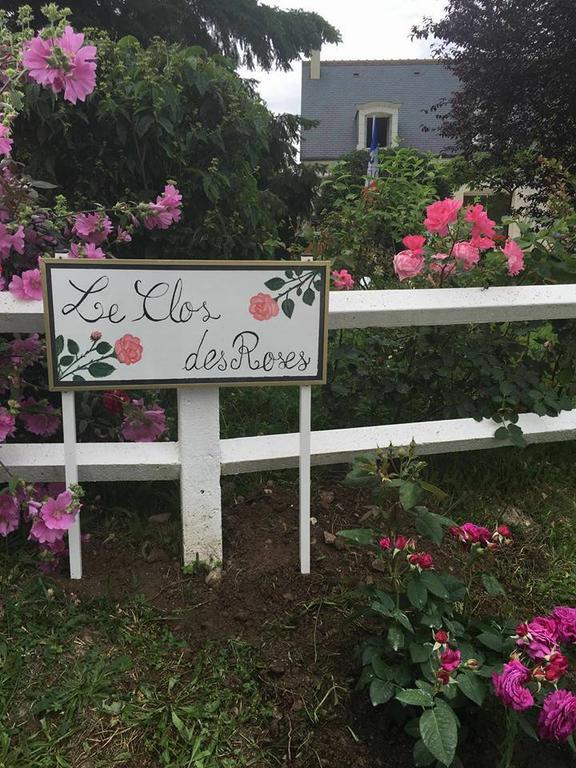 Le Clos Des Roses Saint-Règle Exteriér fotografie